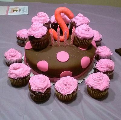 Brown and pink fondant cake - Cake by Liz D MElendez