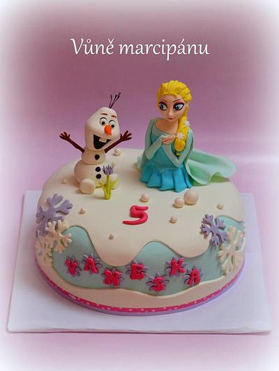 Elsa and Olaf  - Cake by vunemarcipanu
