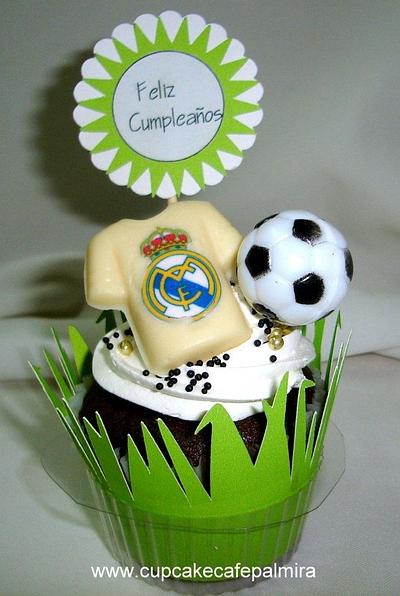 Real Madrid Cupcake - Cake by Cupcake Cafe Palmira