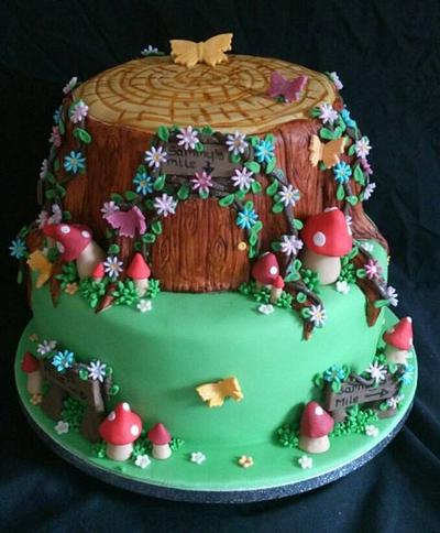 Secret Garden - Cake by tasha kelly