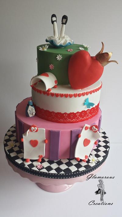 Alice In Wonderland - Cake by Lyndsey 