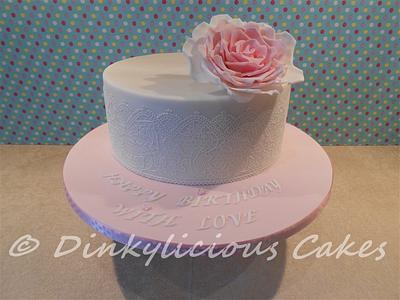 A Rose for Rosemary - Cake by Dinkylicious Cakes
