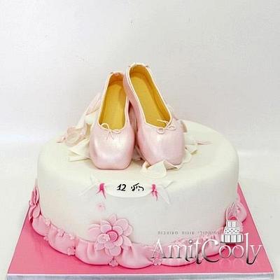  ballet slippers - Cake by Nili Limor 