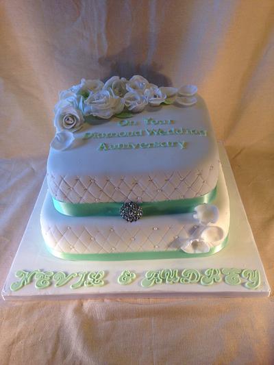 Diamond wedding cake - Cake by CandyCakes
