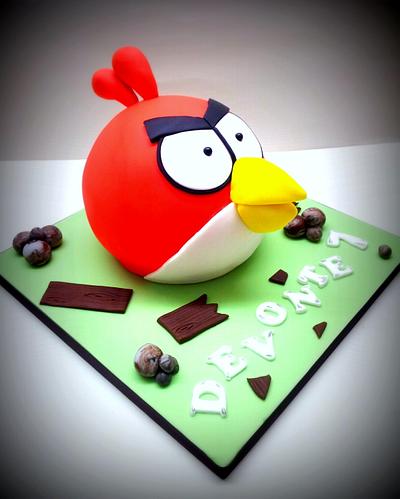 Angry Bird - Cake by Sarah Poole