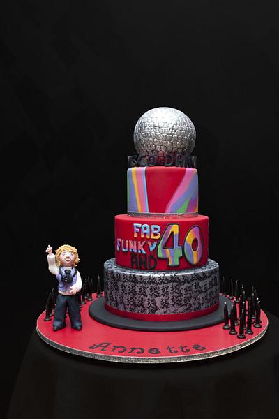 Disco Dance 40th Birthday Cake - Cake by Julie Anne White