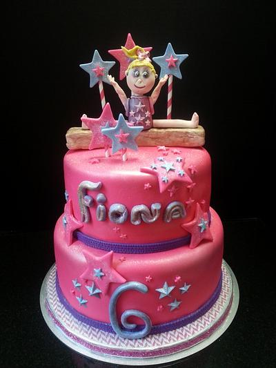 Fiona's birthday - Cake by Tara