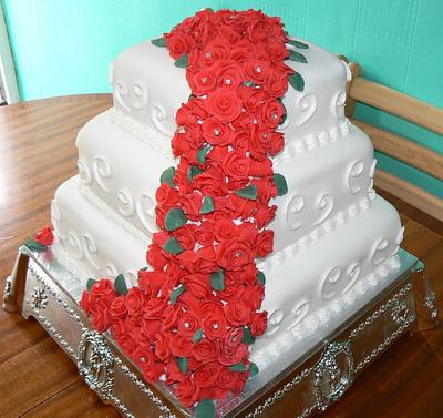 Cascading roses  - Cake by Anita's Cakes