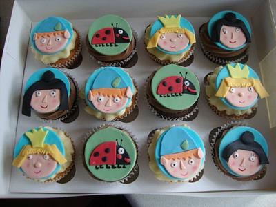 Ben and holly cupcakes  - Cake by Ruth
