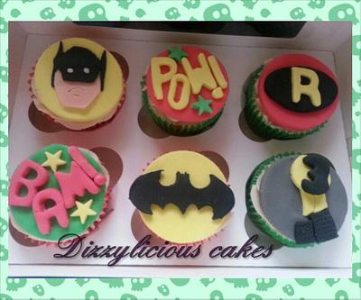 batman cupcakes - Cake by Dizzylicious