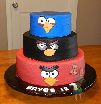 Angry Bird - Cake by Jaclyn 