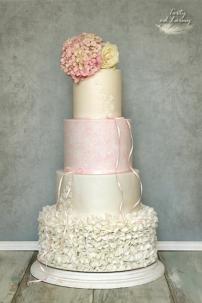 Wedding cake - Cake by Lorna
