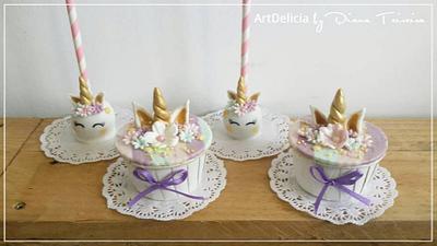 Cupcakes / CakePops Unicorn - Cake by Unique Cake's Boutique