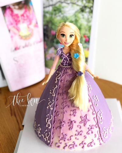 Rapunzel cake - Cake by The KU Cakery