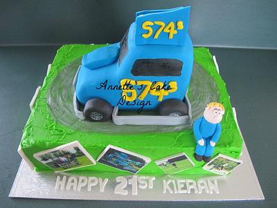 Stockcar fun - Cake by AnnettesCakes