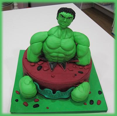 Hulk cake - Cake by Auxai Tartas