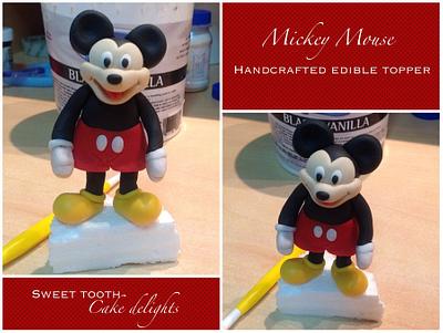Handcrafted Mickey Mouse cake topper - Cake by Sweet tooth