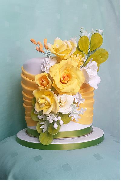pleated yellow cake - Cake by iratorte