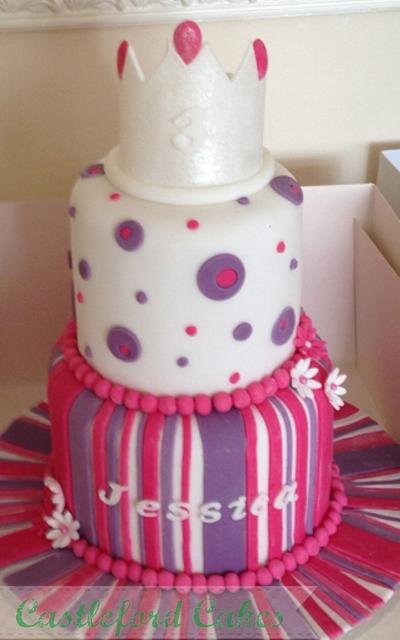 Pink stripy princess crown cake - Cake by Cas