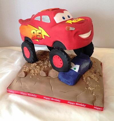 Monster Truck McQueen  - Cake by Vicki Graham
