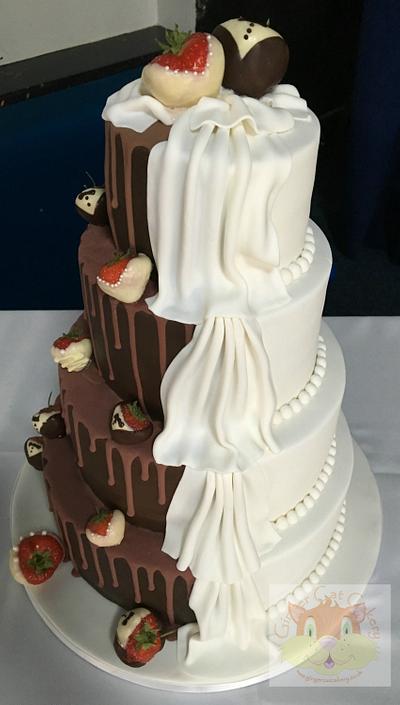 Half and half wedding cake - Cake by Elaine - Ginger Cat Cakery 