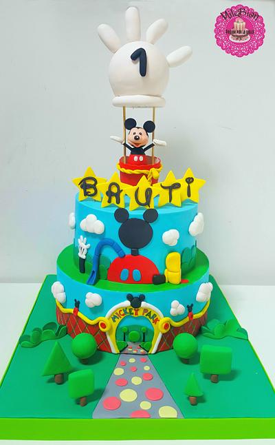 Mickey Park & Clubhouse cake - Cake by MileBian