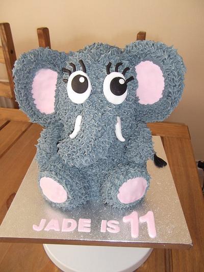 3D Elephant cake - Cake by Claire