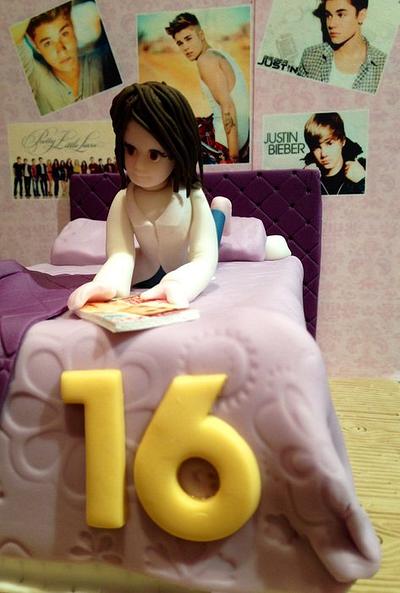 Justin Beiber fan - Cake by vanillasugar