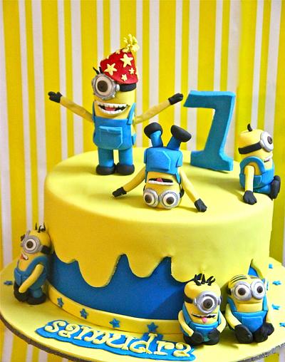 Merry Minions - Cake by Sugar Stories
