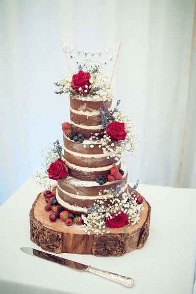 Vintage Fayre - Cake by The Buttercream Pantry