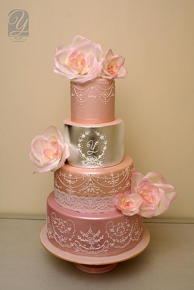 Silver Blush - Cake by UNIQUE CAKES, by Yevnig