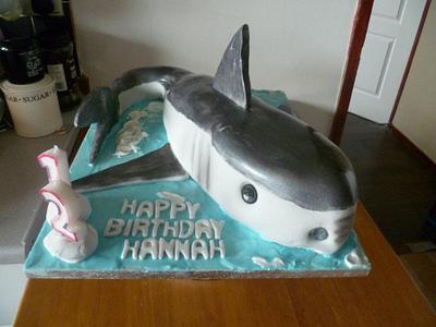 Shark  - Cake by treacle
