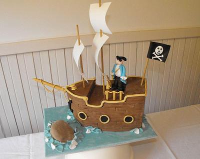 Pirate Galleon - Cake by Esther Scott