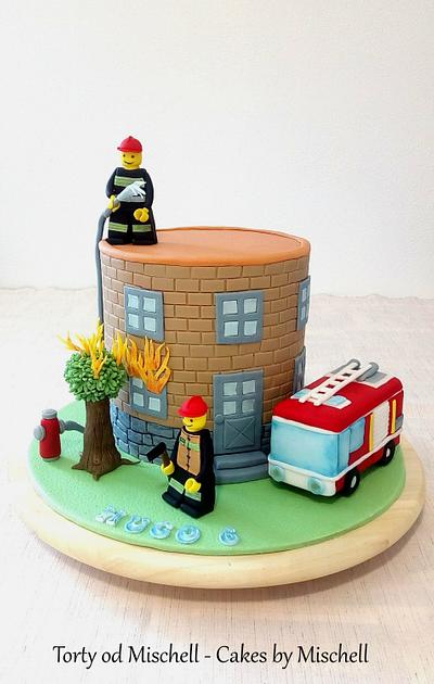 Lego fireman - Cake by Mischell