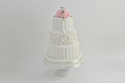 Pleats and Ruffles - Cake by Sue Field