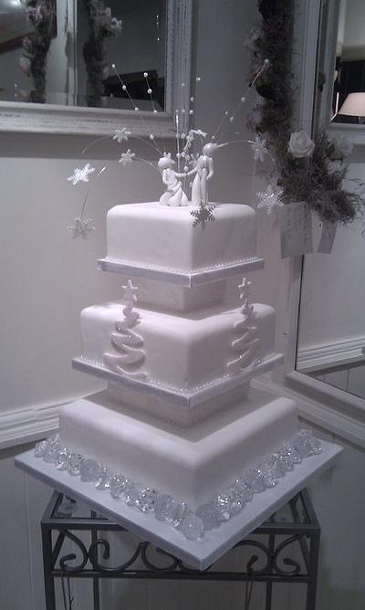 Winter Wonderland Wedding - Cake by Fiona Williamson