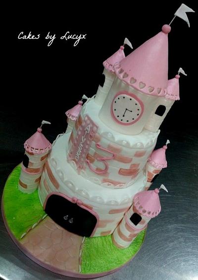 princess castle cake - Cake by keelytia