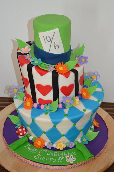 Mad Hatter - Cake by buttercreamdesigns