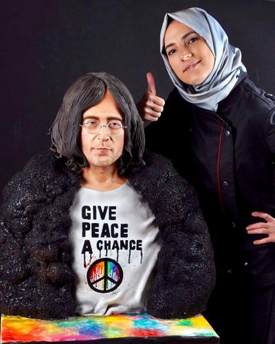 Give peace a chance collaboration - Cake by Tuba Geçkil