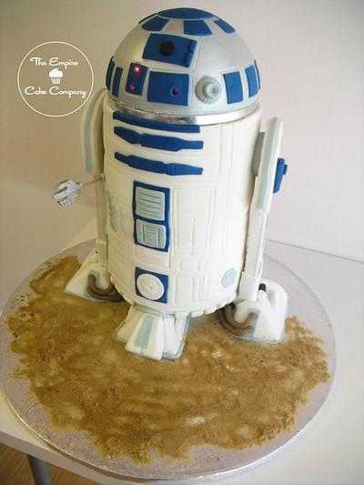 R2D2 Cake with lights - Cake by The Empire Cake Company