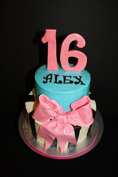 Sweet 16 - Cake by ArtisticIcingCakes