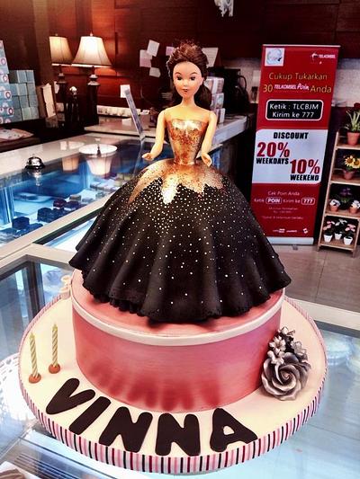 Simple Black Dress Barbie - Cake by three lights cakes