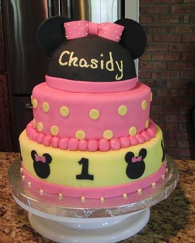 minnie mouse - Cake by Sherri Hodges 
