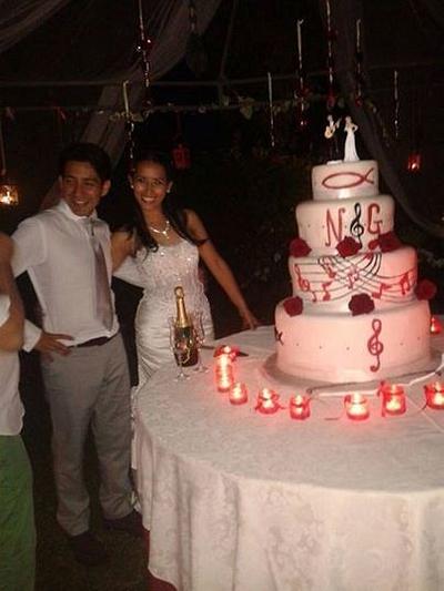 wedding - Cake by Yummy Cake Shop