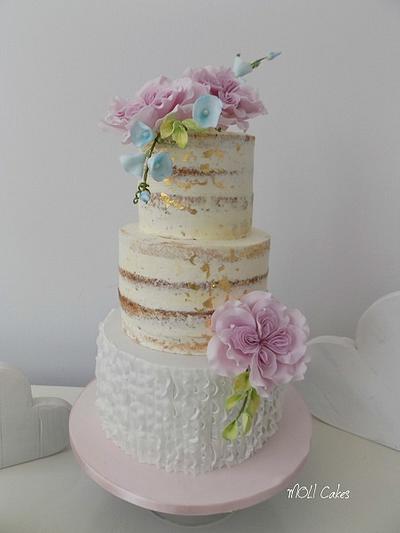 Wedding  - Cake by MOLI Cakes