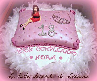 18th pillow - Cake by luciana