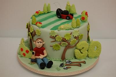 Gardener - Cake by becky Jenkins