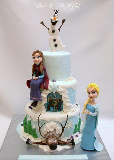 Frozen Theme - Cake by BanaBirPastaYap