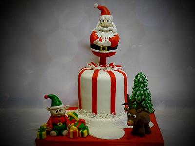 Christmas - Cake by The Elusive Cake Company