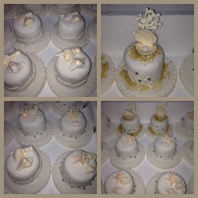 Minicakes with sea theme - Cake by Monica Garzon Hoheb